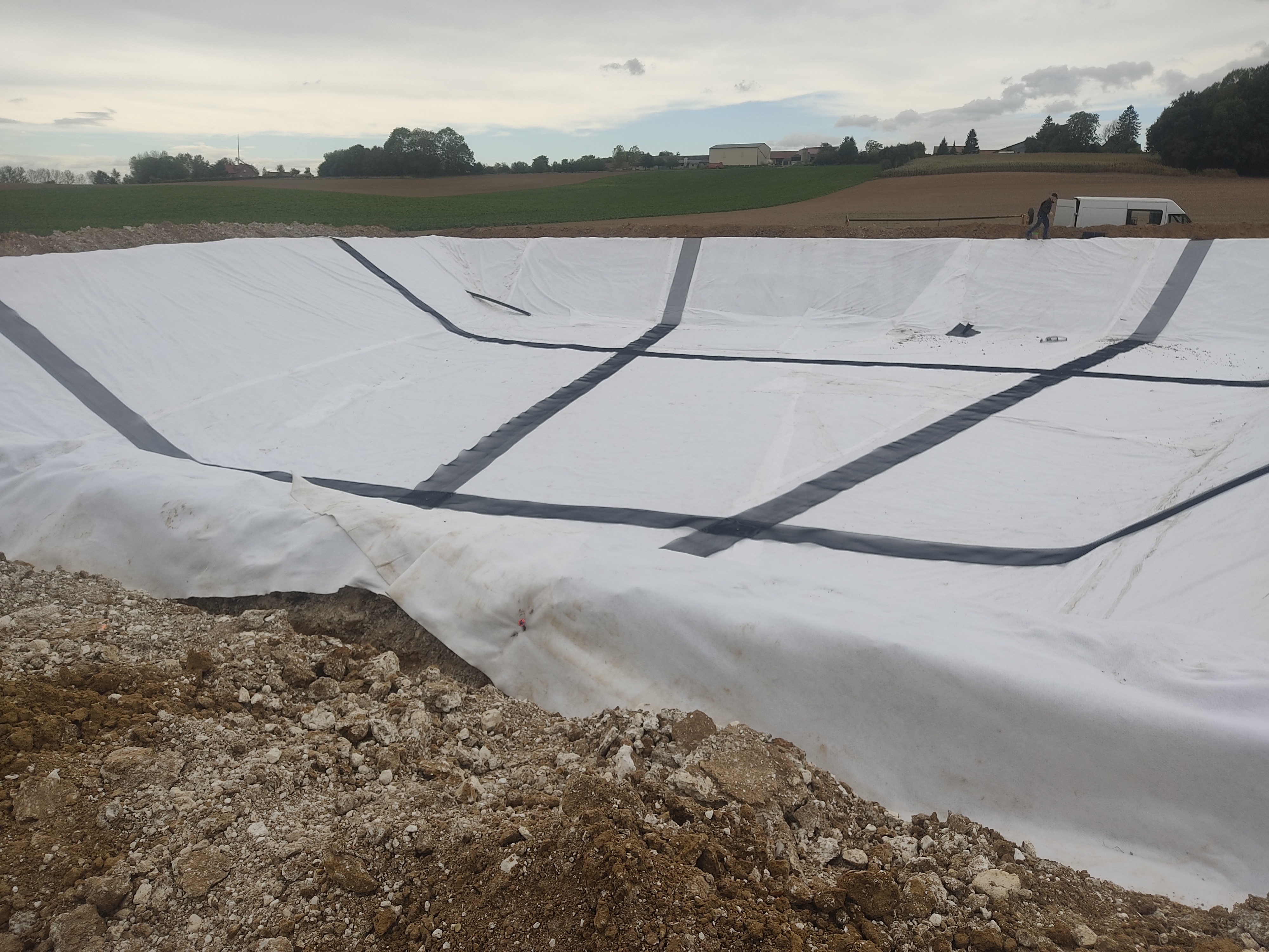 BASSIN TAMPON D'IRRIGATION   DPT 02